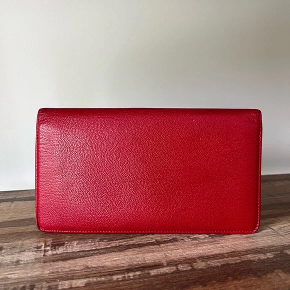 EUC Chanel Red Leather Bifold Wallet with CC Emblem - Picture 2 of 9